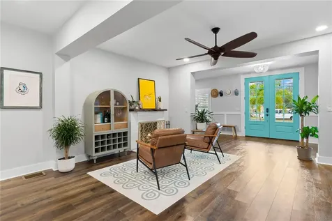 623 1st Avenue N Safety Harbor FL 34695