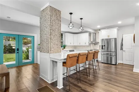 623 1st Avenue N Safety Harbor FL 34695