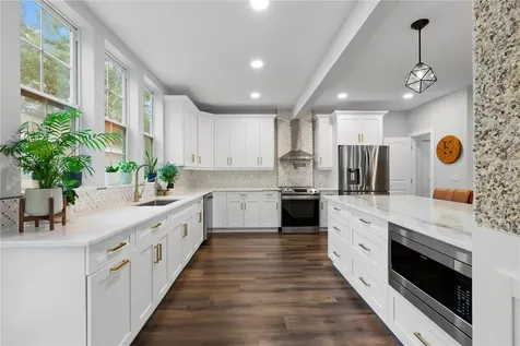 623 1st Avenue N Safety Harbor FL 34695