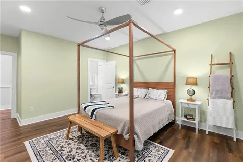623 1st Avenue N Safety Harbor FL 34695