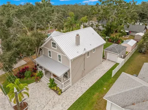 623 1st Avenue N Safety Harbor FL 34695