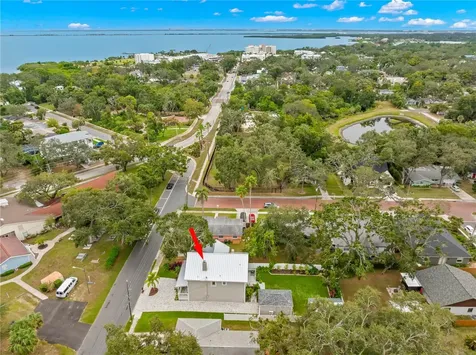 623 1st Avenue N Safety Harbor FL 34695