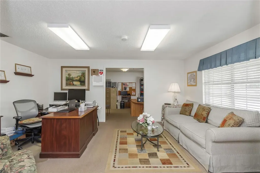 17515 Lakeshore Road Lutz FL 33558