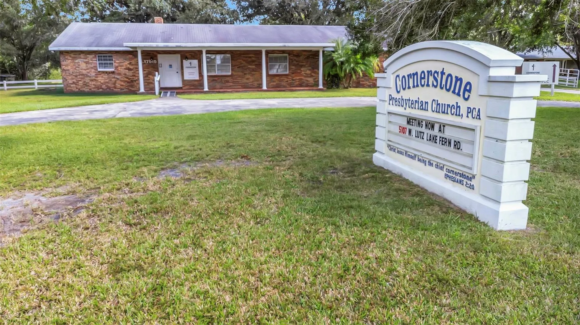17515 Lakeshore Road Lutz FL 33558