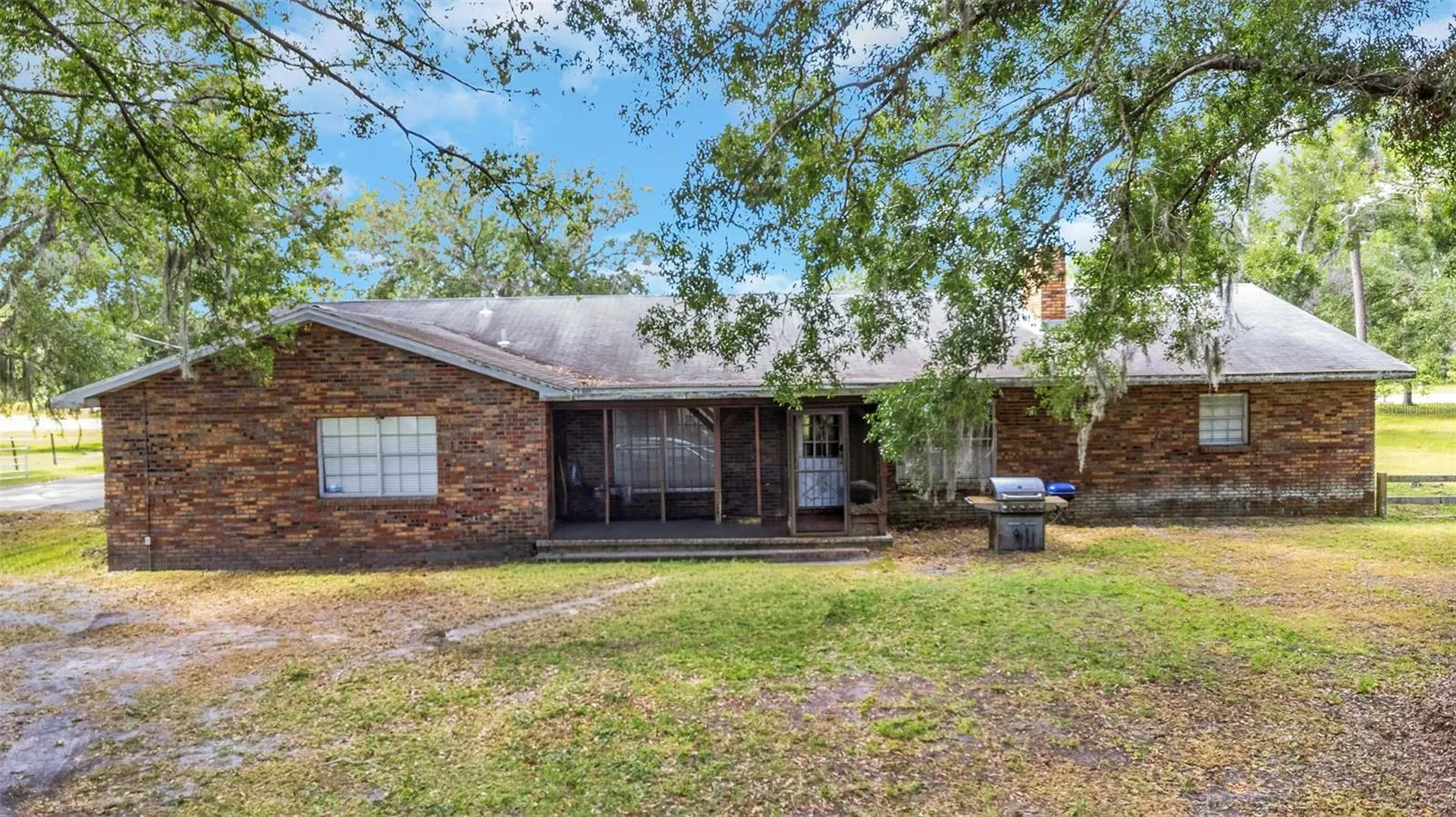 17515 Lakeshore Road Lutz FL 33558