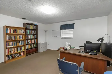 17515 Lakeshore Road Lutz FL 33558