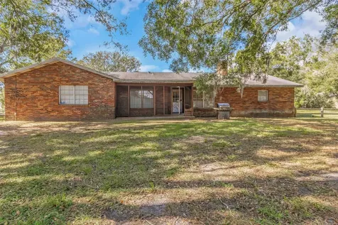17515 Lakeshore Road Lutz FL 33558
