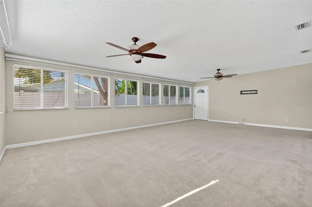 4300 50th Place S St Petersburg FL 33711