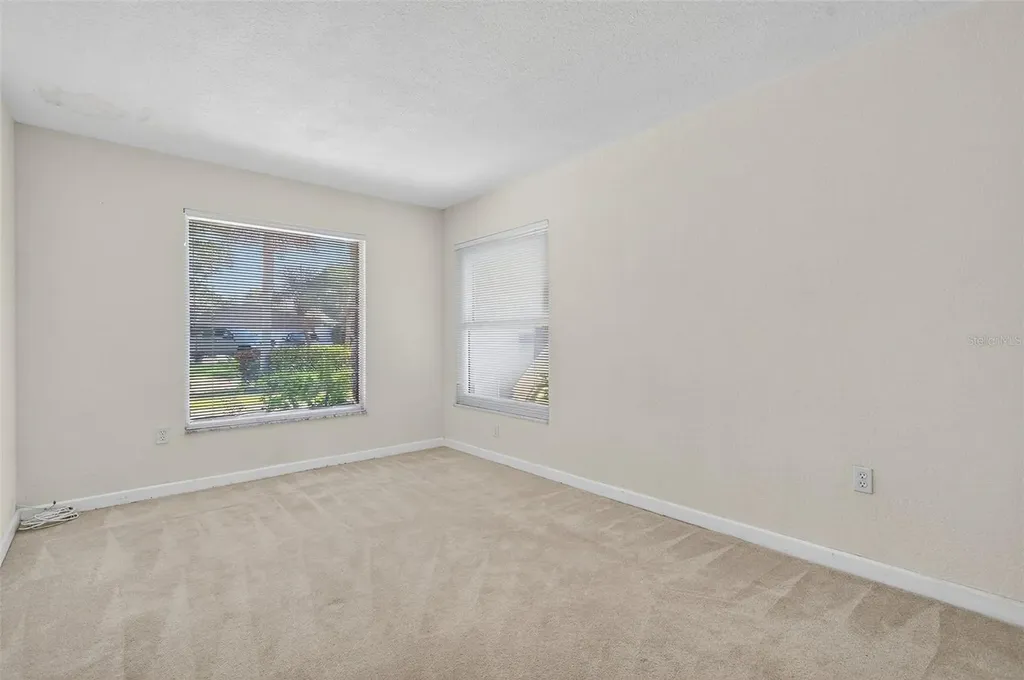 4300 50th Place S St Petersburg FL 33711