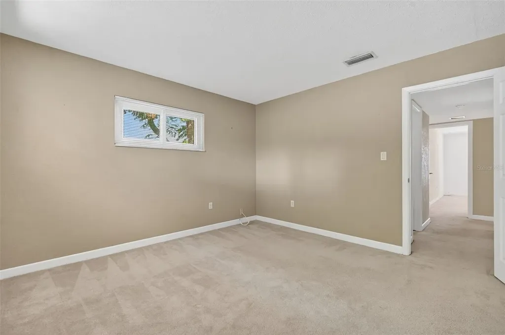 4300 50th Place S St Petersburg FL 33711