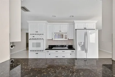4300 50th Place S St Petersburg FL 33711