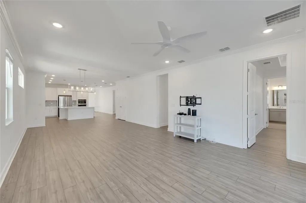 923 Signet Drive Apollo Beach FL 33572