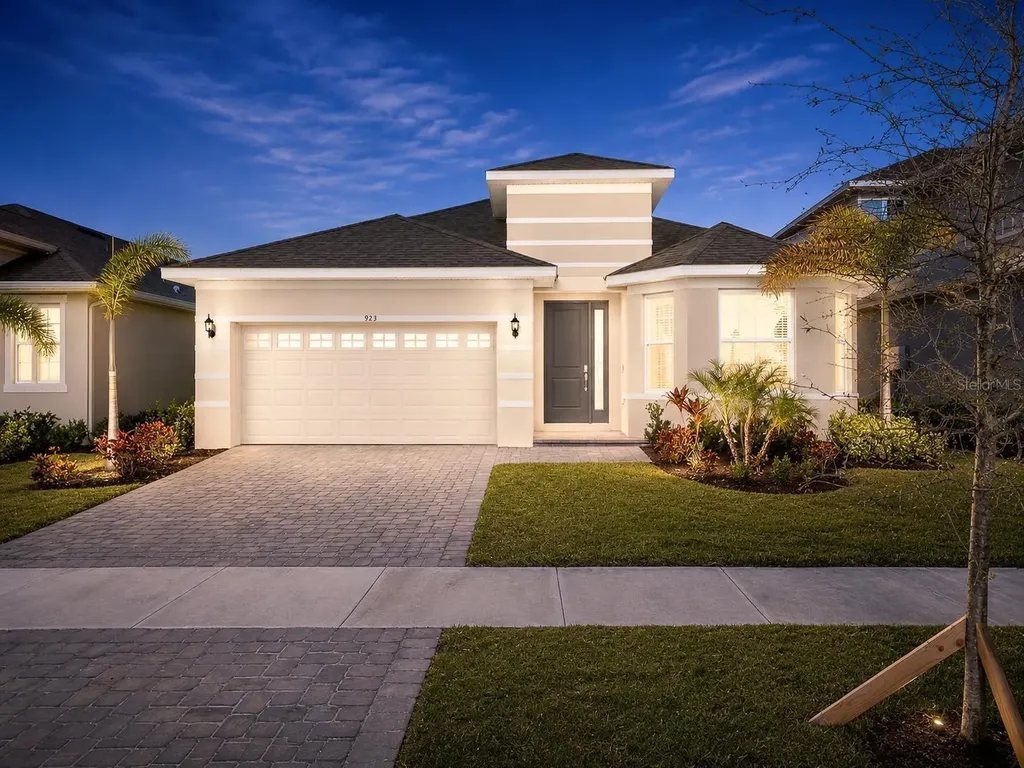923 Signet Drive Apollo Beach FL 33572