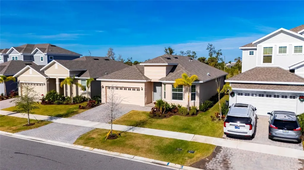 923 Signet Drive Apollo Beach FL 33572