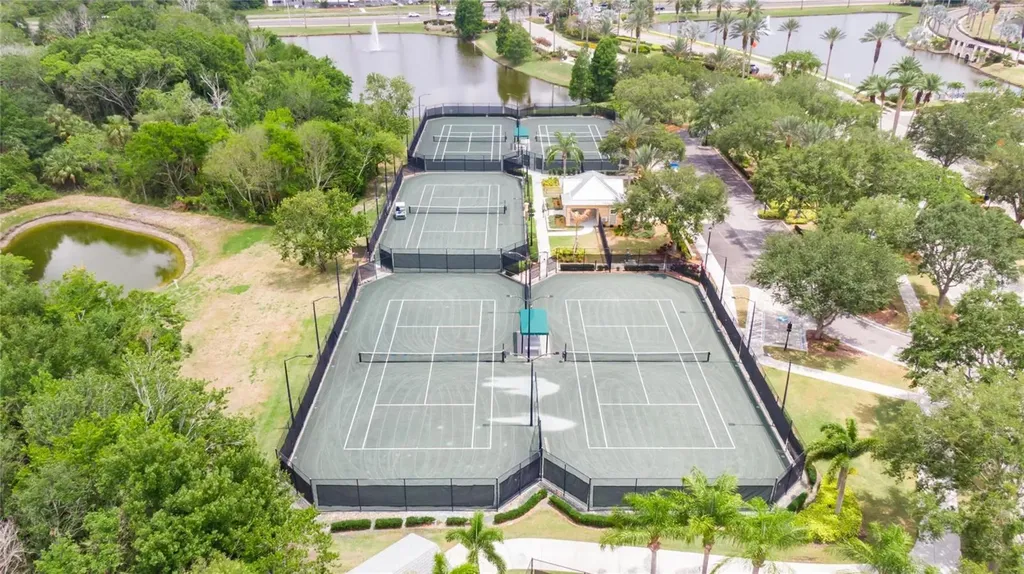 923 Signet Drive Apollo Beach FL 33572
