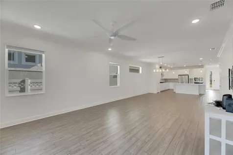 923 Signet Drive Apollo Beach FL 33572
