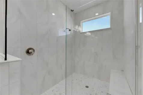 923 Signet Drive Apollo Beach FL 33572