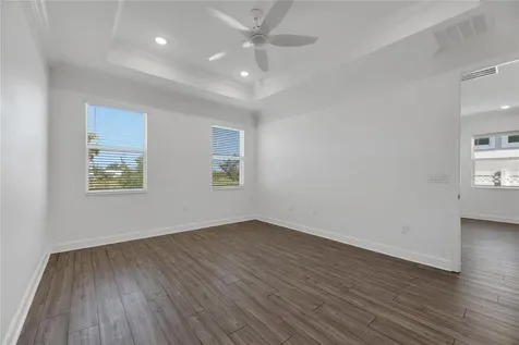 923 Signet Drive Apollo Beach FL 33572