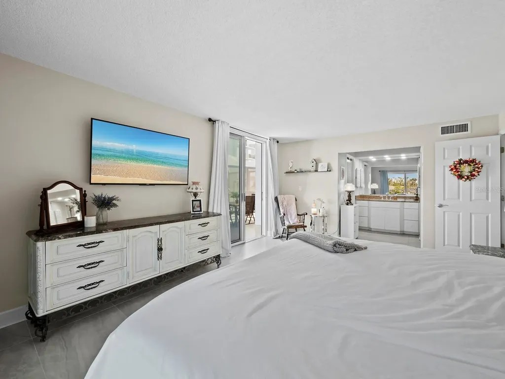 2301 Gulf Of Mexico Drive Longboat Key FL 34228