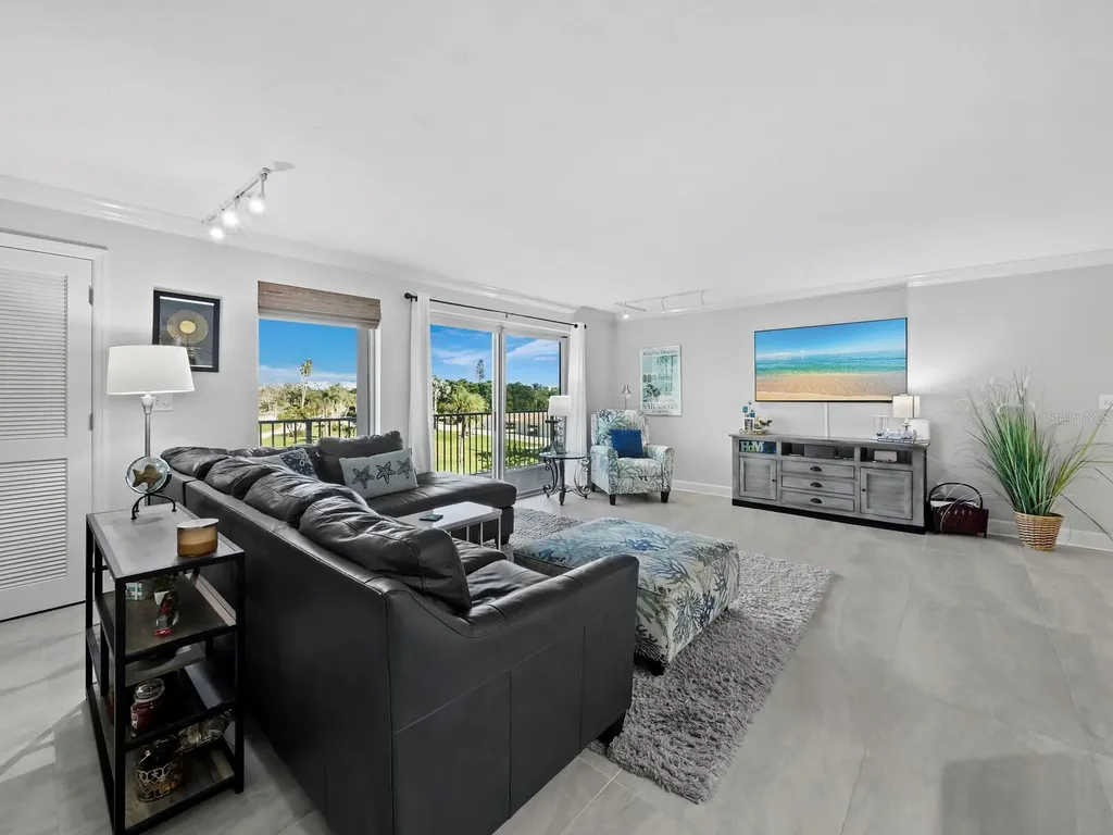 2301 Gulf Of Mexico Drive Longboat Key FL 34228