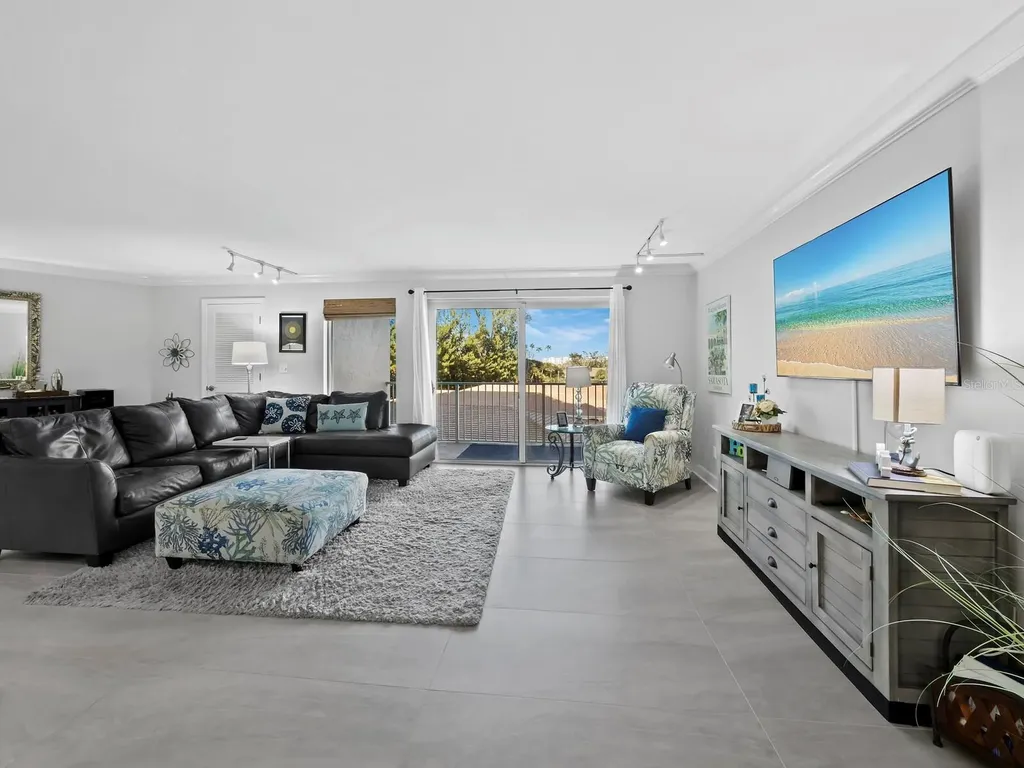 2301 Gulf Of Mexico Drive Longboat Key FL 34228