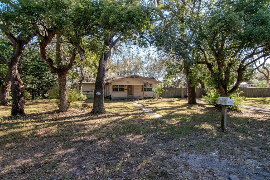 10909 Marjory Avenue Tampa FL 33612