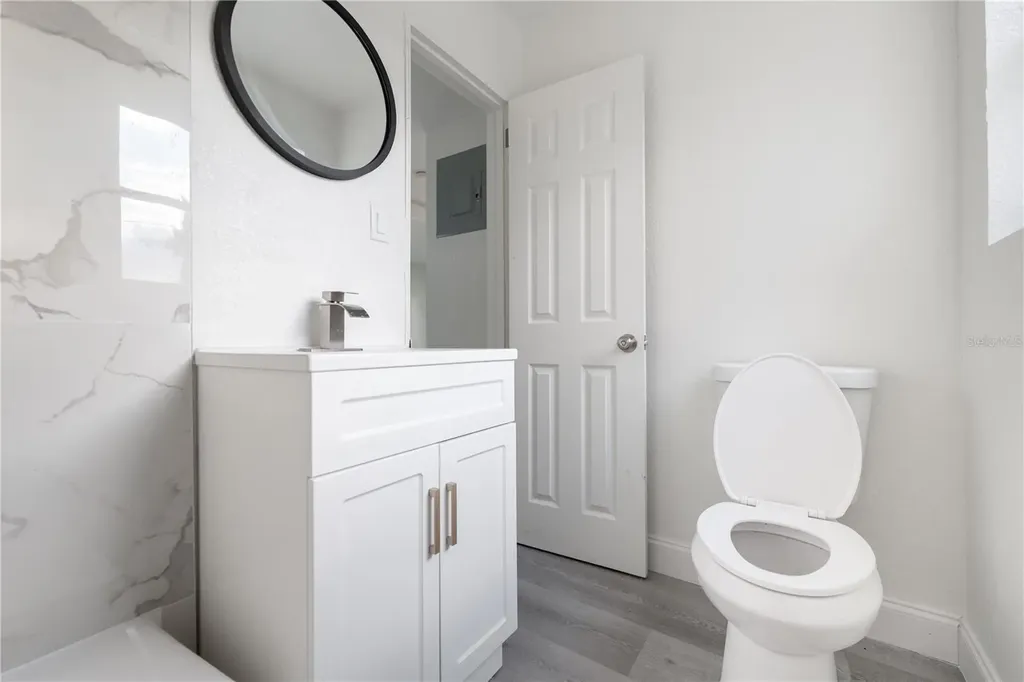 409 S Alder Avenue Orlando FL 32807