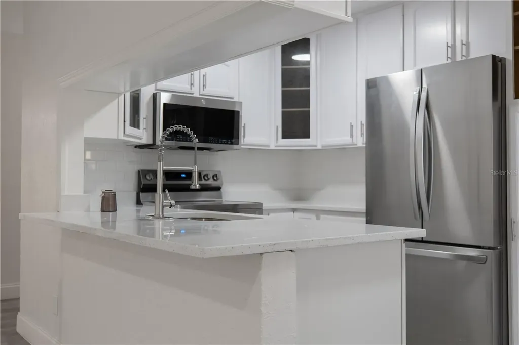 409 S Alder Avenue Orlando FL 32807
