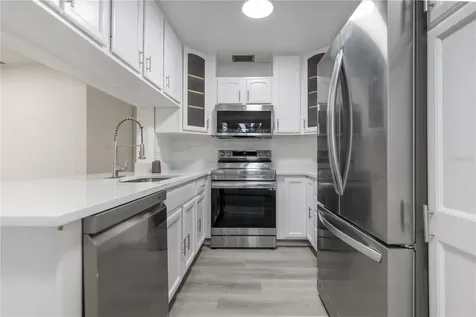 409 S Alder Avenue Orlando FL 32807