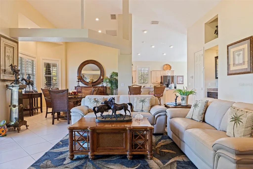 2000 Bayview Drive Tierra Verde FL 33715