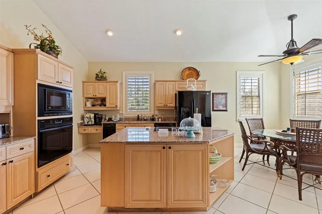 2000 Bayview Drive Tierra Verde FL 33715