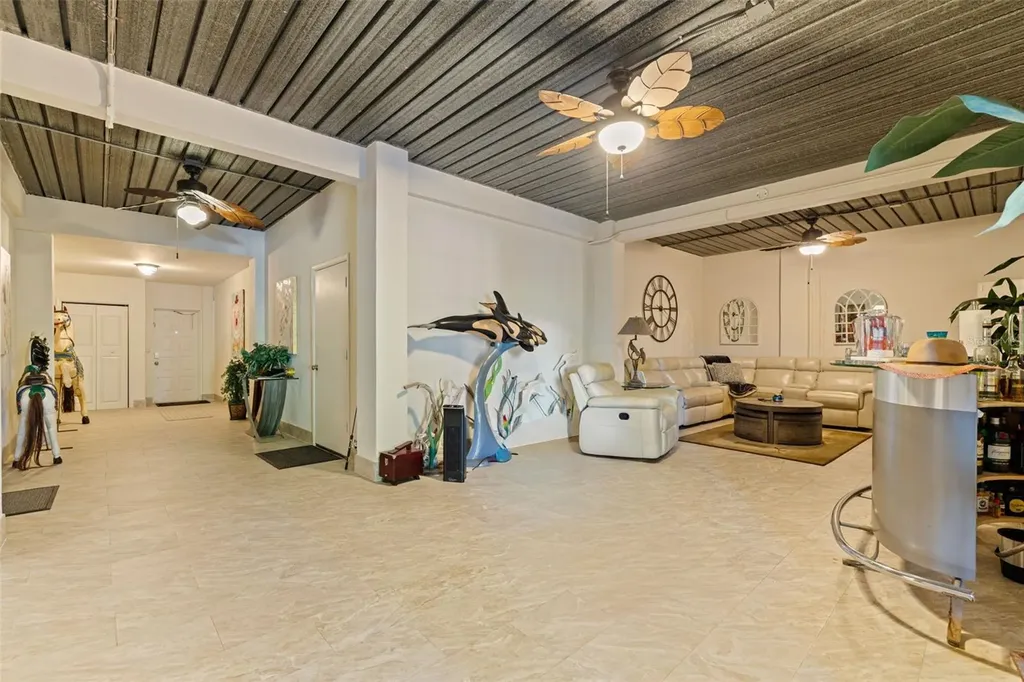 2000 Bayview Drive Tierra Verde FL 33715