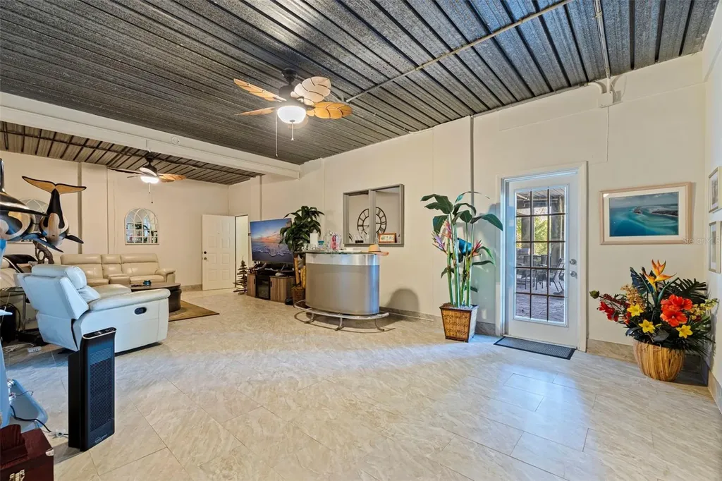 2000 Bayview Drive Tierra Verde FL 33715