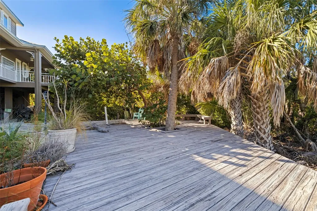 2000 Bayview Drive Tierra Verde FL 33715