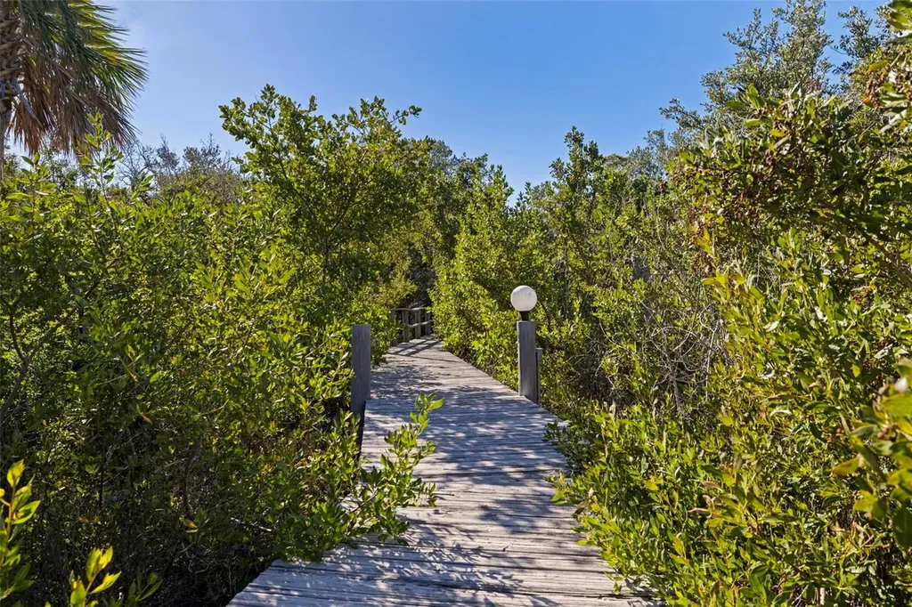 2000 Bayview Drive Tierra Verde FL 33715