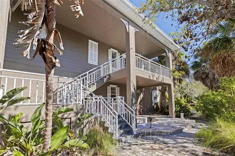 2000 Bayview Drive Tierra Verde FL 33715