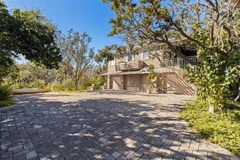 2000 Bayview Drive Tierra Verde FL 33715