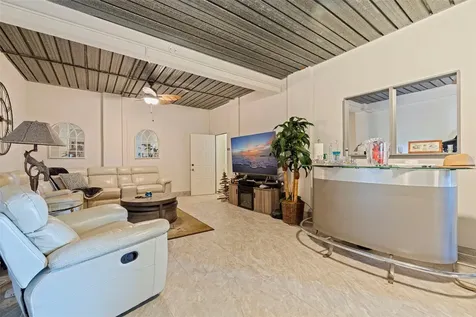 2000 Bayview Drive Tierra Verde FL 33715