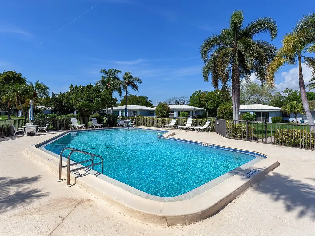 3761 Somerville Drive Sarasota FL 34232