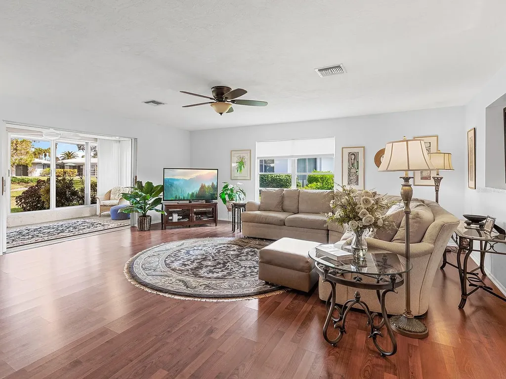 3761 Somerville Drive Sarasota FL 34232