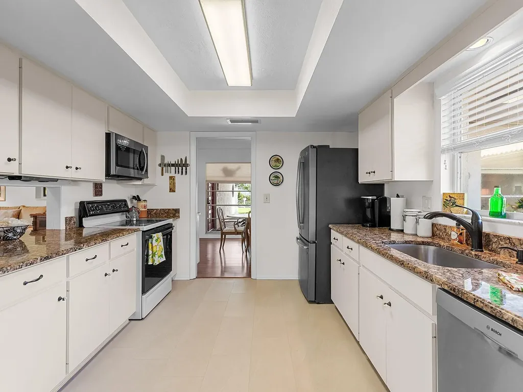 3761 Somerville Drive Sarasota FL 34232