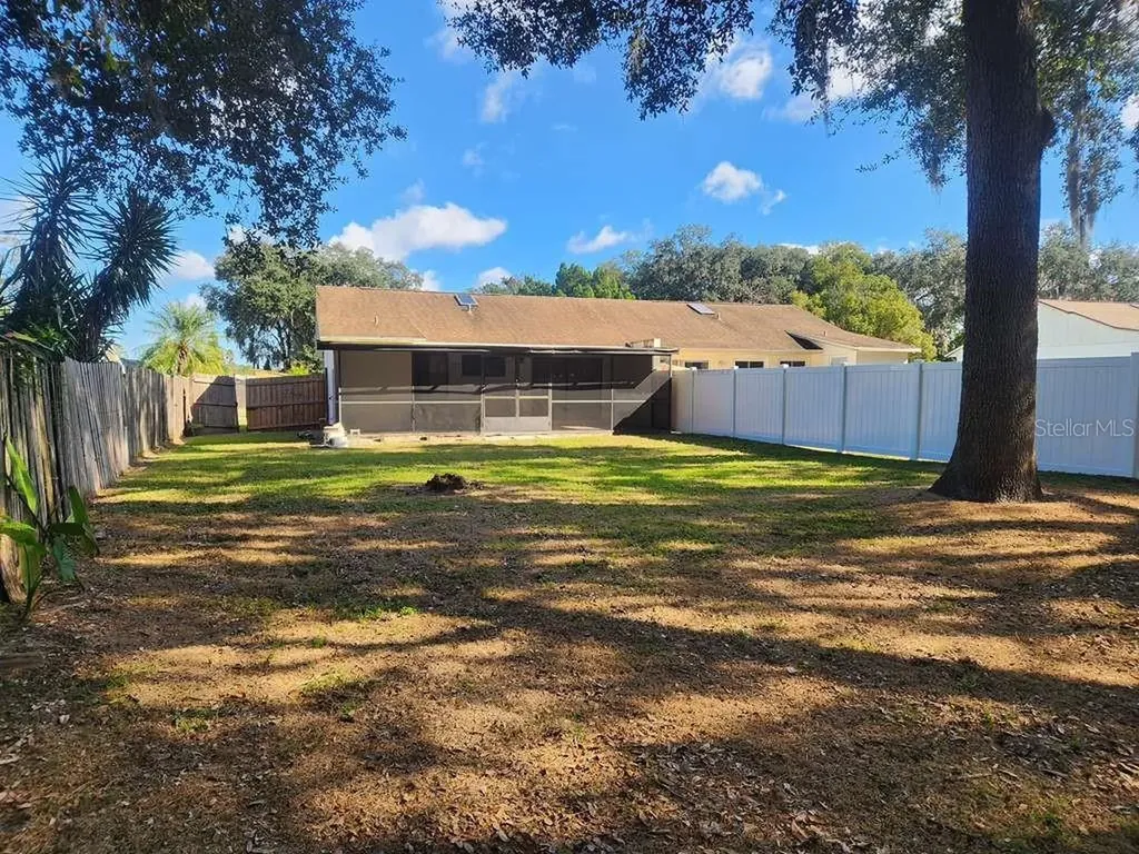9910 Burl Way Orlando FL 32817