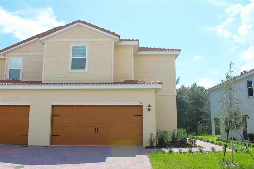 587 Bay Leaf Drive Poinciana FL 34759