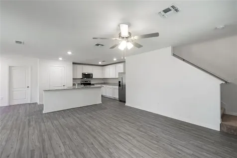 587 Bay Leaf Drive Poinciana FL 34759