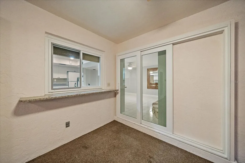 3652 Oak Grove Drive Sarasota FL 34243