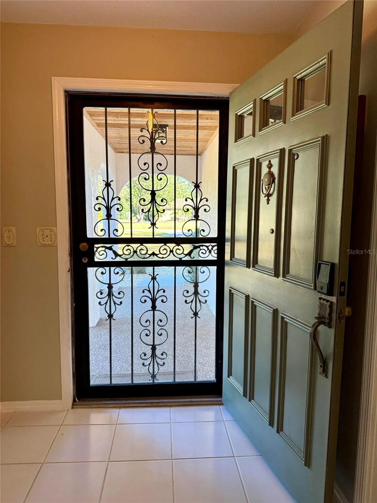 3652 Oak Grove Drive Sarasota FL 34243