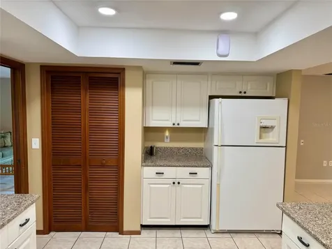 3652 Oak Grove Drive Sarasota FL 34243