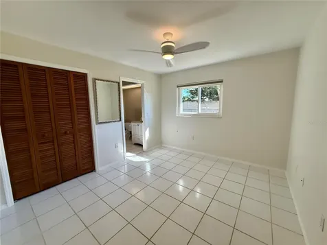 3652 Oak Grove Drive Sarasota FL 34243