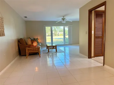3652 Oak Grove Drive Sarasota FL 34243