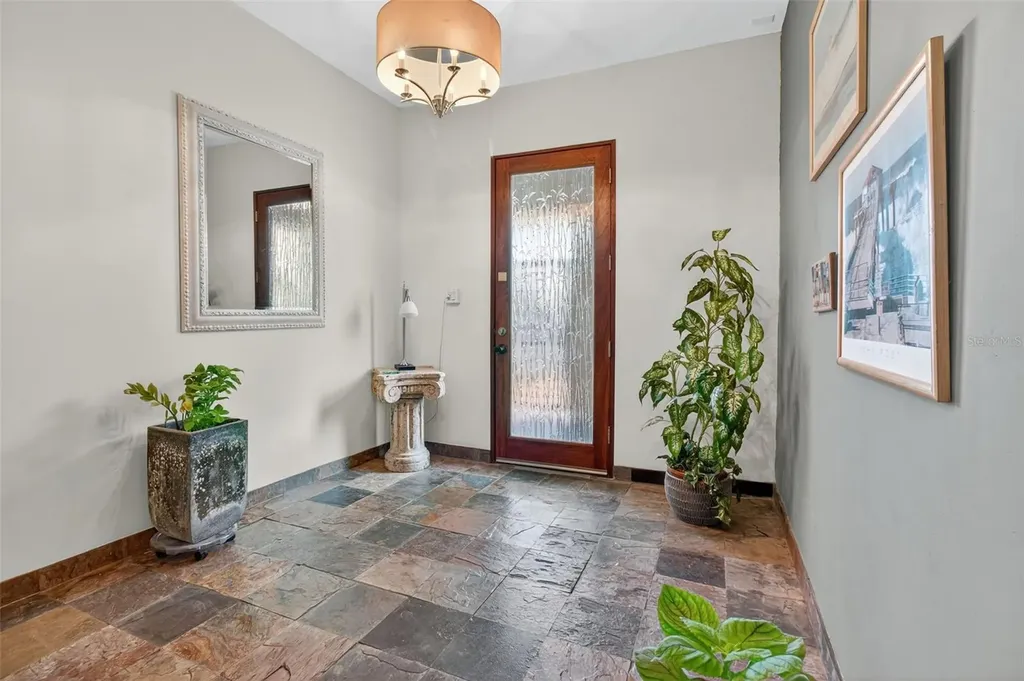 5659 Shore Boulevard S Gulfport FL 33707